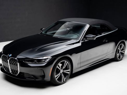 Used 2021 BMW 430i Convertible w/ Premium Package image 5