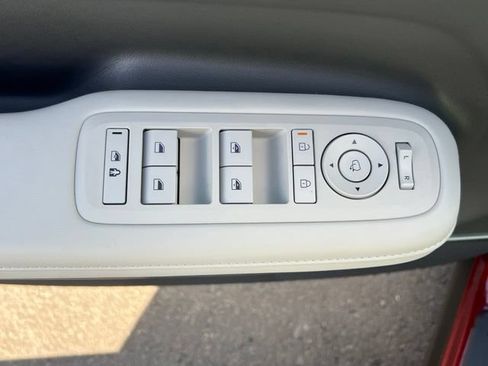 Used 2024 Hyundai Santa Fe Limited AWD/4WD image 22