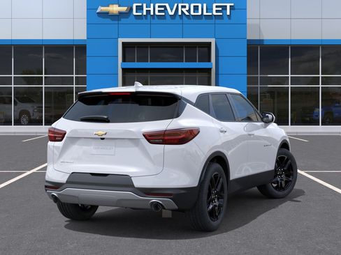 New 2026 Chevrolet Blazer LT w/ LPO, Floor Liner Package FWD image 4