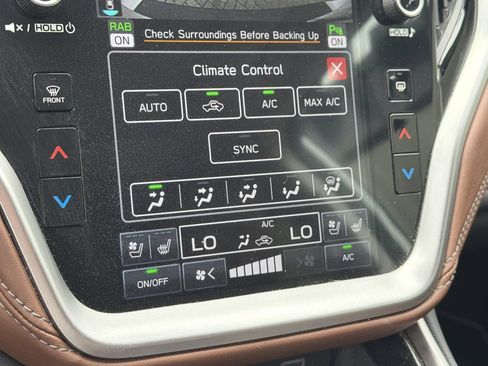 Certified 2024 Subaru Outback Touring XT AWD/4WD image 28