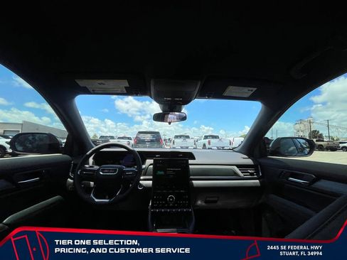 Certified 2026 GMC Terrain AT4 w/ Convenience Package III AWD/4WD image 14