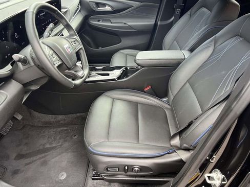 Used 2024 Buick Envista Sport Touring w/ Convenience I Package FWD image 19