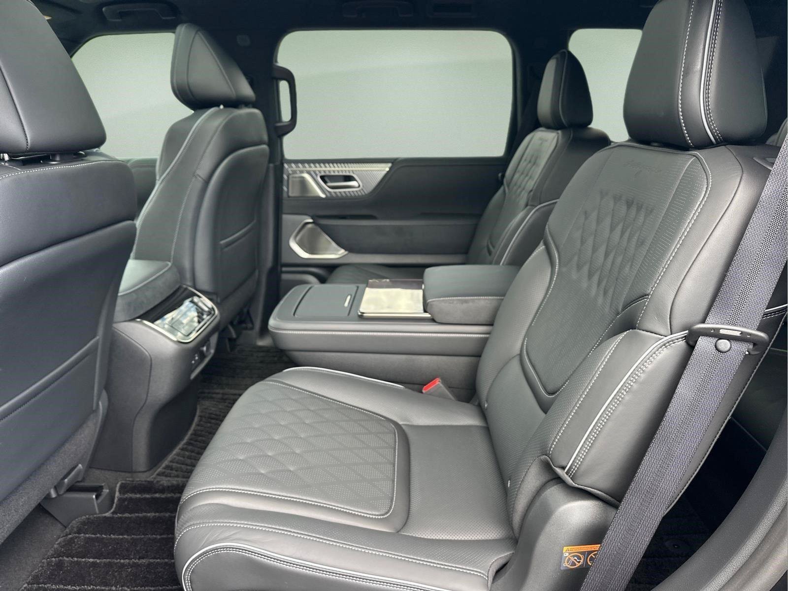 New 2026 INFINITI QX80 Autograph AWD/4WD image 17