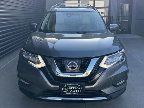 Used 2017 Nissan Rogue SL w/ SL Premium Package AWD/4WD image 4