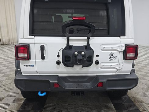 Used 2023 Jeep Wrangler Unlimited w/ Sun & Screen Package AWD/4WD image 6