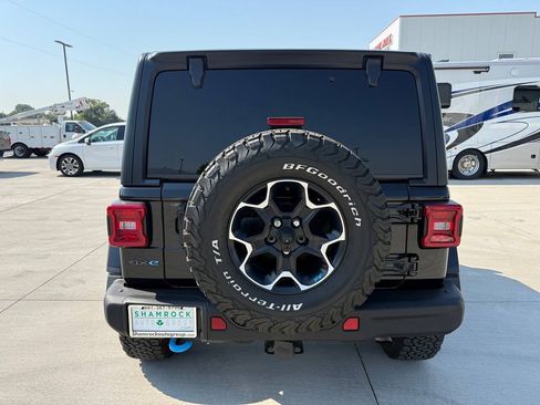 Used 2022 Jeep Wrangler Unlimited Rubicon 4xe w/ Steel Bumper Group AWD/4WD image 4