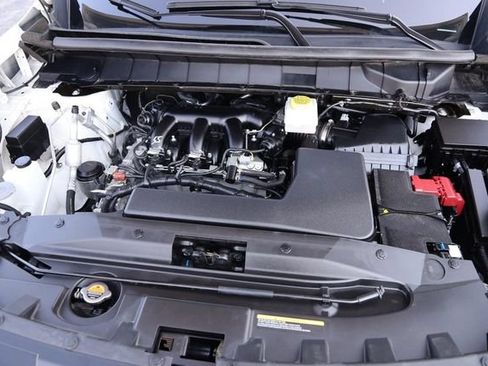 Certified 2025 Nissan Pathfinder SV AWD/4WD image 29