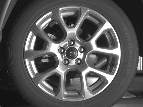 Used 2025 Jeep Compass Limited image 14