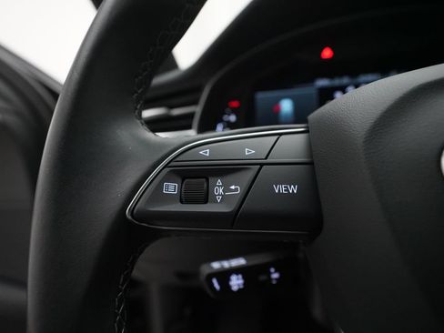 Certified 2025 Audi Q7 3.0T Premium Plus AWD/4WD image 19