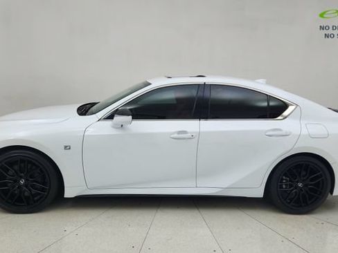 Used 2023 Lexus IS 350 F Sport RWD image 10