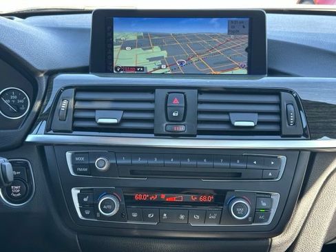 Used 2013 BMW 335i xDrive Sedan AWD/4WD image 20