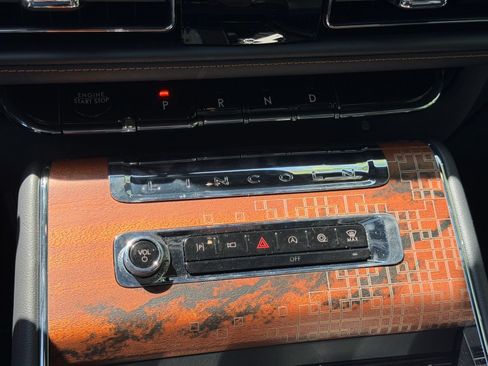 New 2026 Lincoln Aviator Black Label AWD/4WD image 35