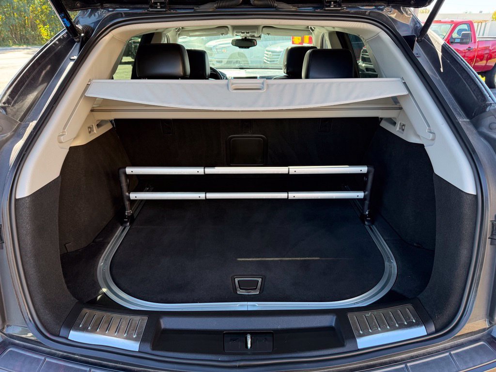 Used 2014 Cadillac SRX Luxury w/ Driver Awareness Package AWD/4WD image 19