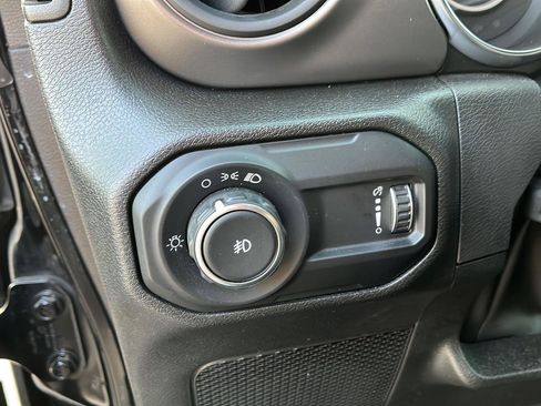 Used 2023 Jeep Wrangler Sport image 20