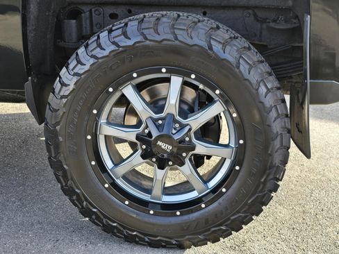 Used 2015 Chevrolet Silverado 3500 High Country image 12