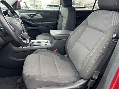 Certified 2020 Chevrolet Traverse LT w/ LPO, Floor Liner Package image 13