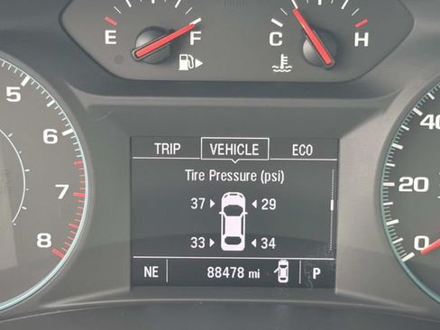 Used 2022 Chevrolet Malibu LS FWD image 19