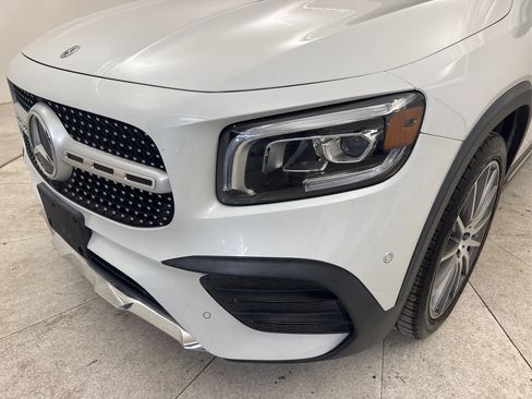 Used 2021 Mercedes-Benz GLB 250 image 18