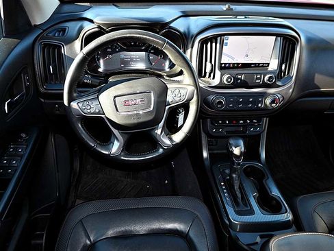 Used 2022 GMC Canyon AT4 image 13