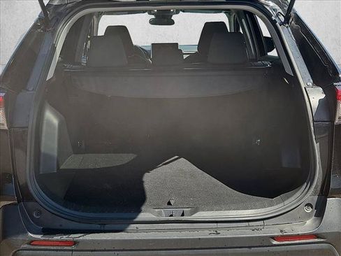 Used 2025 Toyota RAV4 XLE FWD image 6