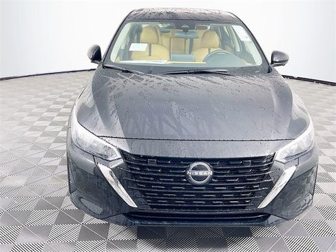 New 2025 Nissan Sentra SV image 3