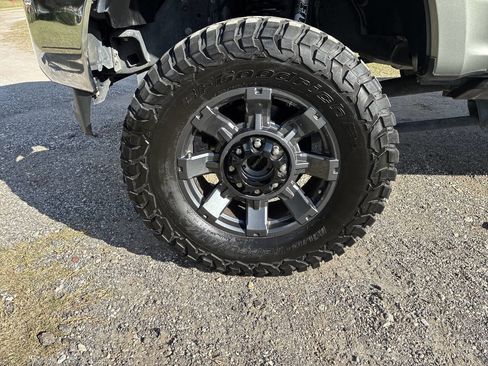 Used 2019 Ford F350 Lariat w/ Lariat Ultimate Package image 11