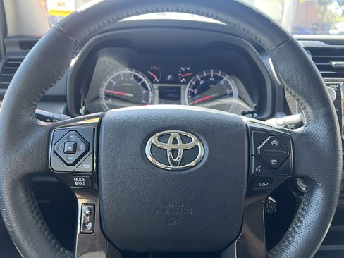 Used 2016 Toyota 4Runner Trail image 15