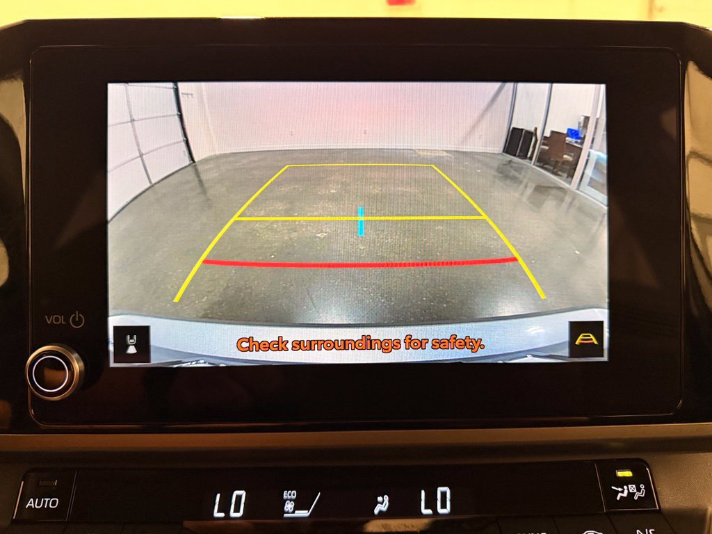 Used 2025 Toyota Camry LE FWD image 22