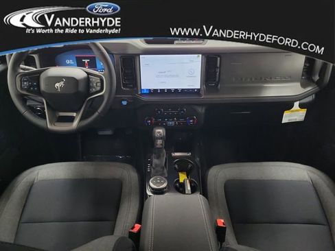 New 2025 Ford Bronco Big Bend image 10