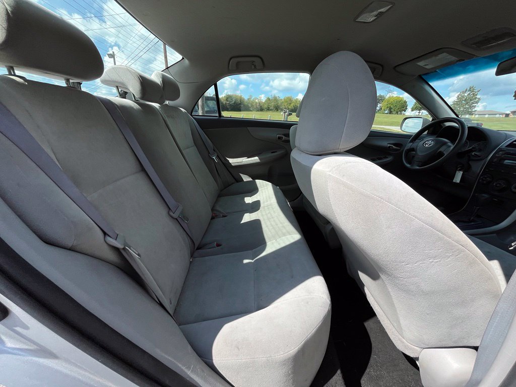 Used 2009 Toyota Corolla FWD image 28
