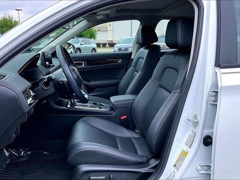 Used 2024 Honda Civic Touring image 18