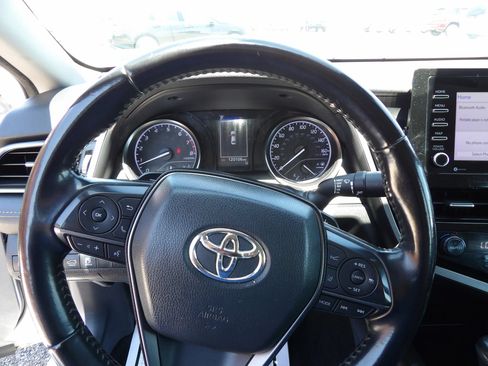 Used 2021 Toyota Camry SE FWD image 17