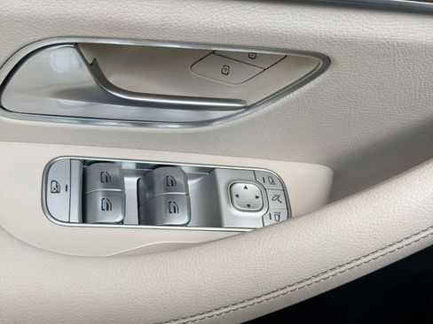 Used 2022 Mercedes-Benz GLE 350 image 19