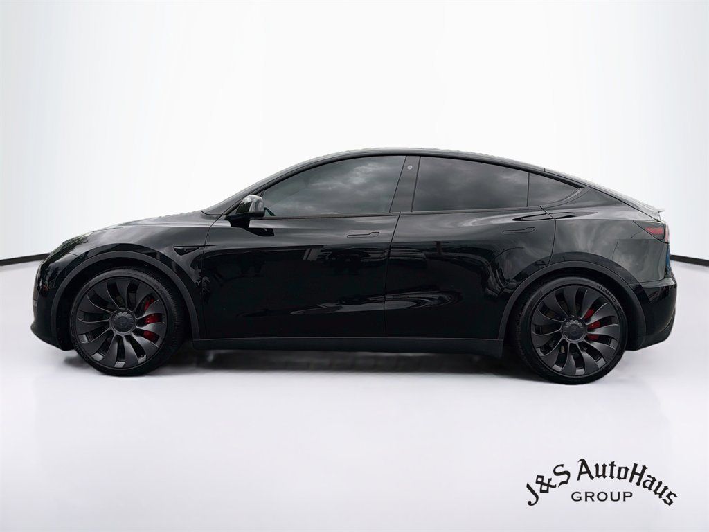 Used 2023 Tesla Model Y Performance AWD/4WD image 4