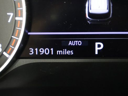 Used 2023 Nissan Pathfinder SL image 40