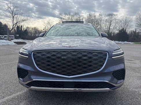 New 2026 Genesis GV70 2.5T Select image 2