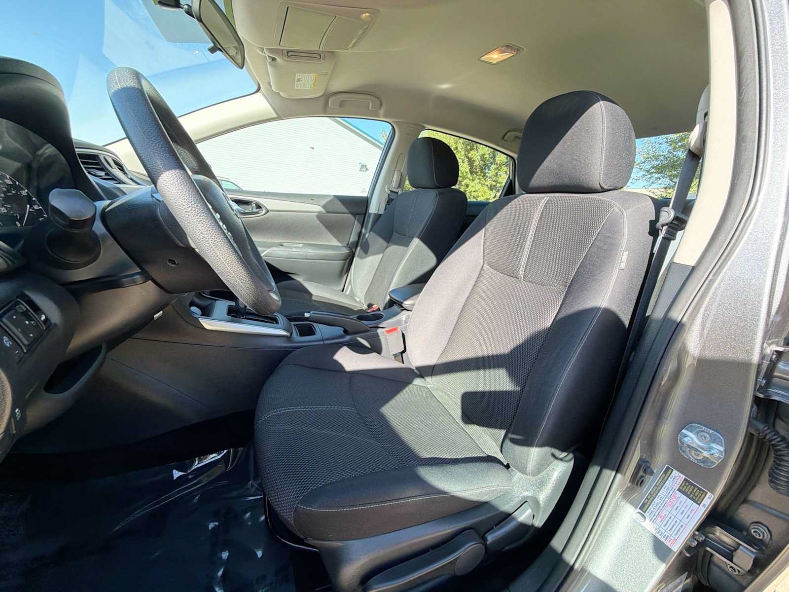 Used 2017 Nissan Sentra S FWD image 13