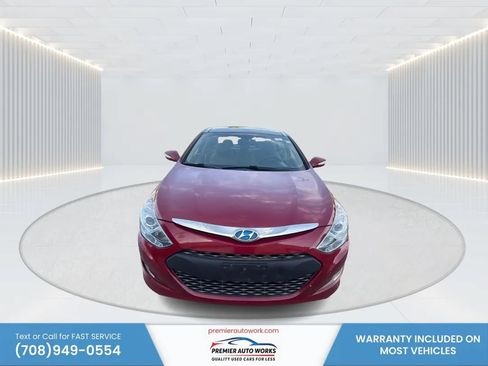 Used 2011 Hyundai Sonata Hybrid w/ Premium Equipment Pkg 2 FWD image 2