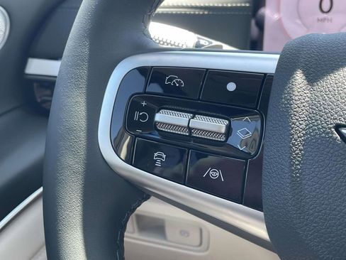 New 2026 Genesis GV80 2.5T AWD/4WD image 8