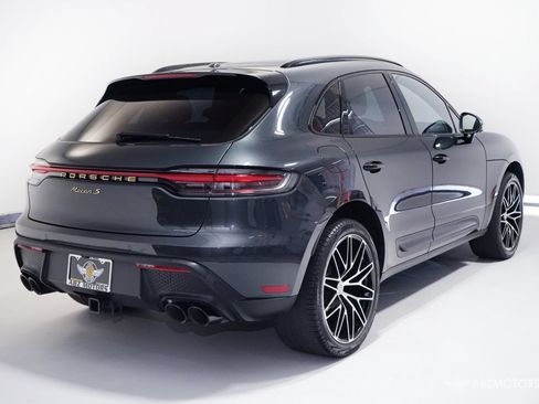 Used 2023 Porsche Macan S AWD/4WD image 5