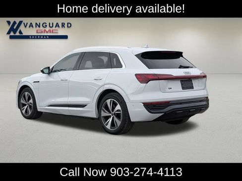 Used 2024 Audi Q8 e-tron Premium Plus w/ Premium Plus Package AWD/4WD image 6