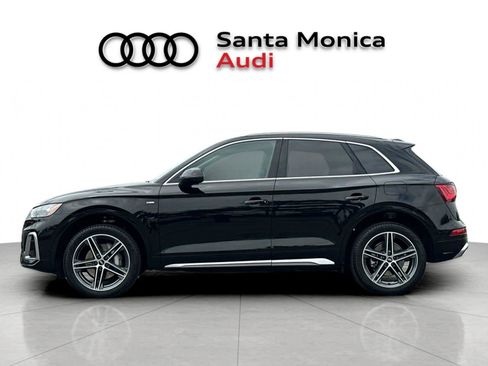 Used 2023 Audi Q5 e Premium w/ Convenience Package AWD/4WD image 5