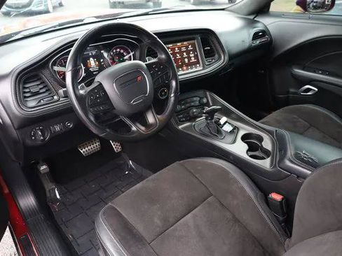 Certified 2023 Dodge Challenger R/T Scat Pack w/ Plus Package image 11