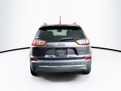 Used 2019 Jeep Cherokee Limited w/ Technology Group FWD image 7