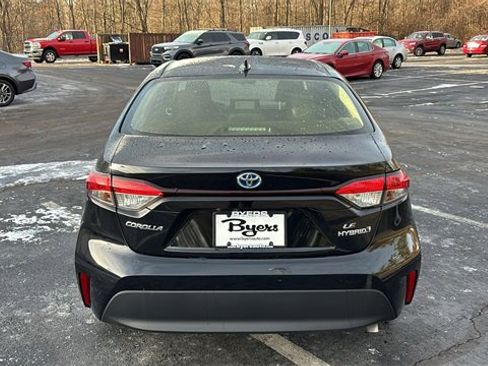 Used 2024 Toyota Corolla LE image 28