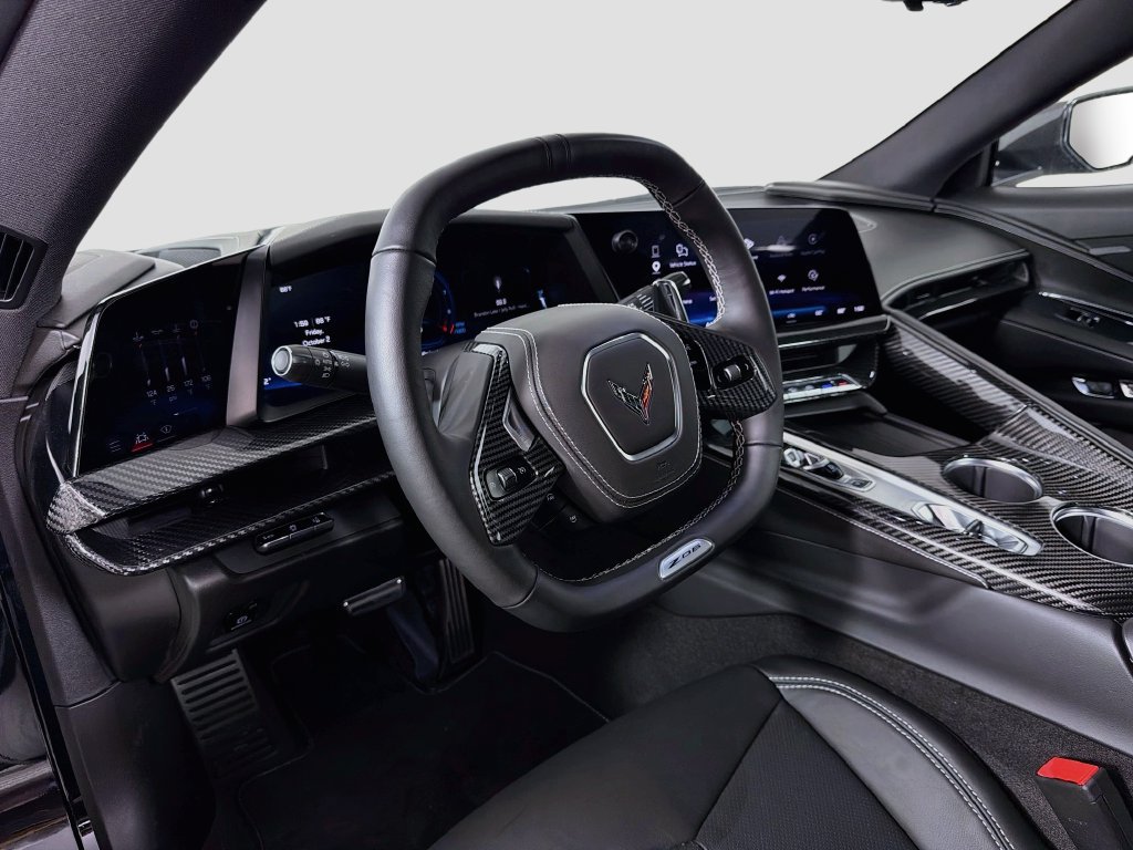 Used 2026 Chevrolet Corvette Z06 RWD image 9