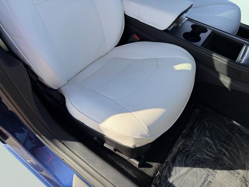 Used 2022 Tesla Model 3 Standard Range image 51