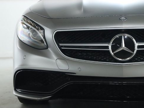 Used 2017 Mercedes-Benz S 63 AMG 4MATIC Cabriolet image 40