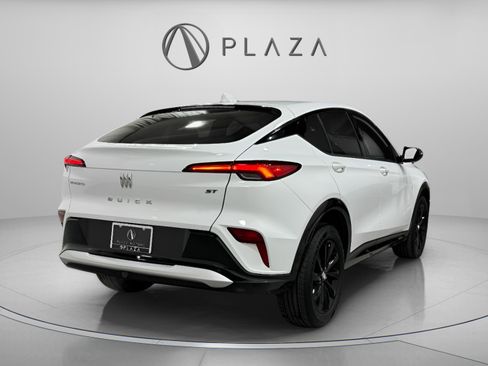 Used 2024 Buick Envista Sport Touring w/ Convenience I Package image 5