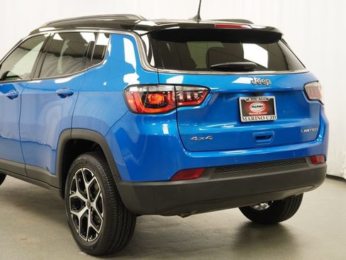 Certified 2026 Jeep Compass Limited AWD/4WD image 12